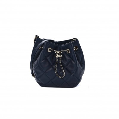 CHANEL LAMBSKIN QUILTED SMALL CC CHAIN BUCKET DRAWSTRING BAG NAVY (18*14*11cm)