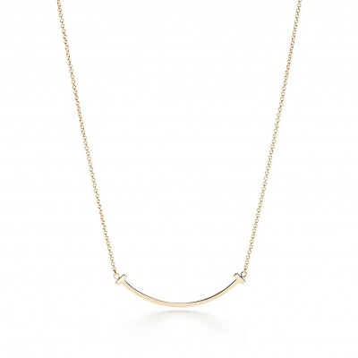 TIFFANY T SMILE PENDANT IN YELLOW GOLD, SMALL