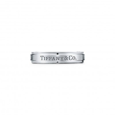 TIFFANY CO.® SATIN-FINISH BAND RING