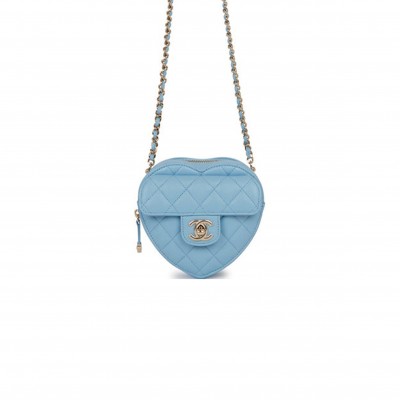 CHANEL CC IN LOVE HEART CLUTCH WITH CHAIN BLUE LAMBSKIN LIGHT GOLD HARDWARE (13*13*5cm)